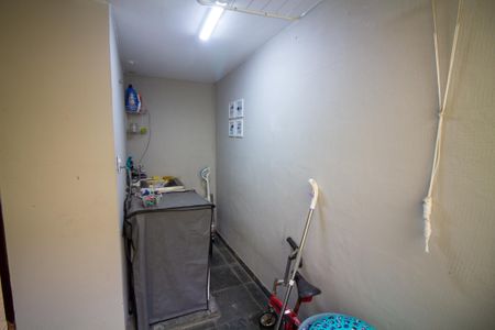 Casa de condomínio para alugar com 172m², 4 quartos e 2 vagasÁrea de Serviço