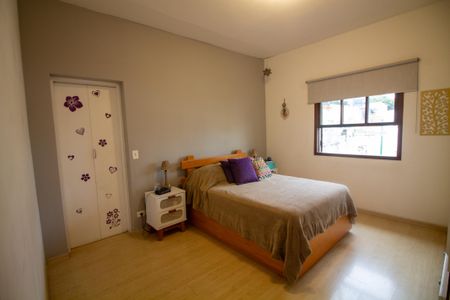 Quarto 1 de casa de condomínio à venda com 4 quartos, 172m² em Vila Cordeiro, São Paulo