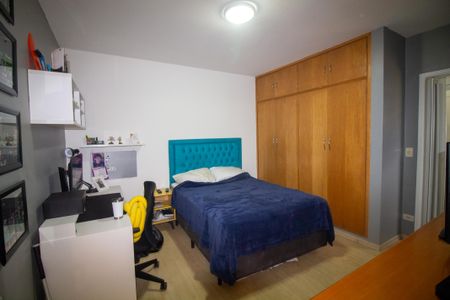 Casa de condomínio para alugar com 172m², 4 quartos e 2 vagasQuarto 3 - Suíte