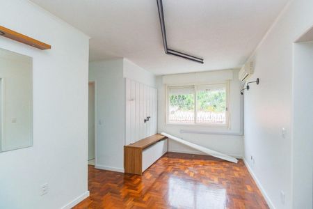 Sala  de apartamento para alugar com 2 quartos, 65m² em Bom Jesus, Porto Alegre