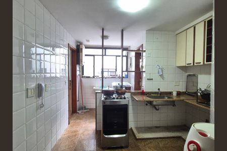 Apartamento à venda com 87m², 3 quartos e 1 vagaCozinha 