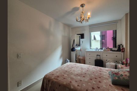 Apartamento à venda com 87m², 3 quartos e 1 vagaSuíte 