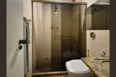 Apartamento à venda com 87m², 3 quartos e 1 vagaBanheiro 
