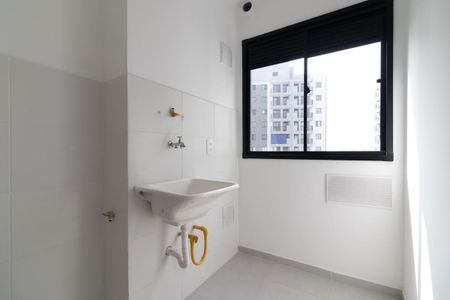 Apartamento à venda com 38m², 2 quartos e sem vaga Apartamento à venda com 38m², 2 quartos e sem vagaCozinha e Área de Serviço