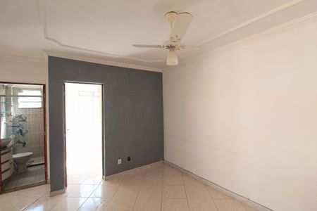 Sala de apartamento para alugar com 2 quartos, 40m² em Juliana, Belo Horizonte