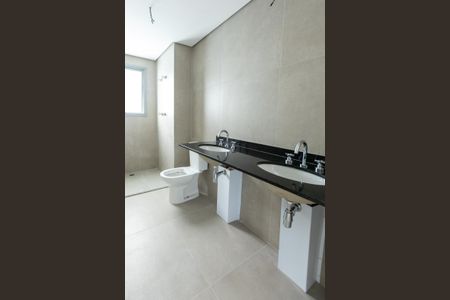 Apartamento à venda com 139m², 3 quartos e 2 vagasBanheiro da Suíte Master