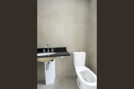 Apartamento à venda com 139m², 3 quartos e 2 vagasBanheiro da Suíte 1 