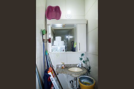 Casa à venda com 150m², 2 quartos e sem vagaBanheiro 2 - Anexo