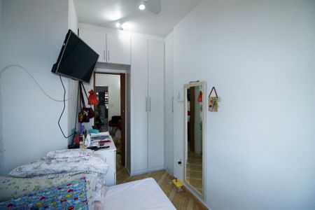 Quarto 1 de casa à venda com 2 quartos, 150m² em Irajá, Rio de Janeiro