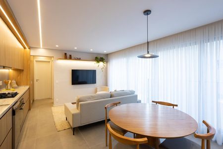 Sala de jantar de apartamento para alugar com 2 quartos, 67m² em Indianópolis, São Paulo