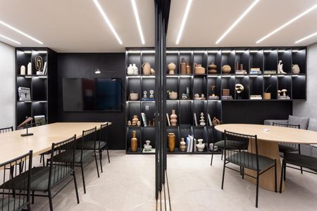 Apartamento para alugar com 67m², 2 quartos e 1 vaga