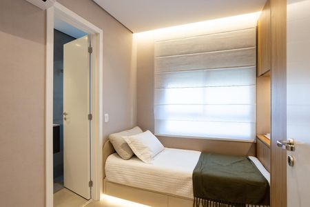 Quarto de apartamento para alugar com 2 quartos, 67m² em Indianópolis, São Paulo