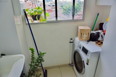 Apartamento à venda com 47m², 2 quartos e 1 vagaÁrea de Serviço