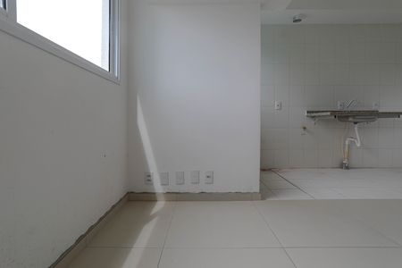 Sala de apartamento para alugar com 1 quarto, 27m² em Botujuru, Mogi das Cruzes