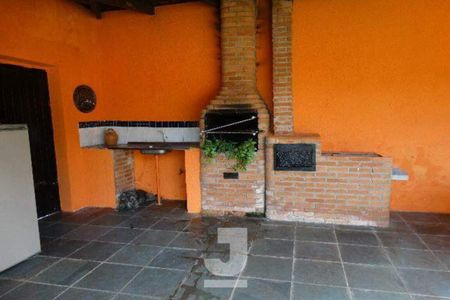 Casa para alugar com 3 quartos, 380m² em Conjunto Habitacional Vila Santana (Sousas), Campinas