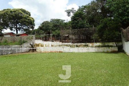 Casa para alugar com 3 quartos, 380m² em Conjunto Habitacional Vila Santana (Sousas), Campinas
