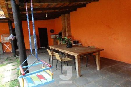 Casa para alugar com 3 quartos, 380m² em Conjunto Habitacional Vila Santana (Sousas), Campinas