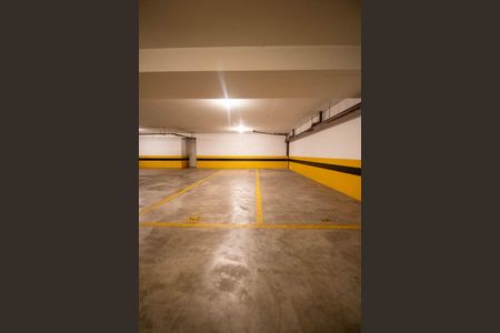 Apartamento à venda com 220m², 3 quartos e 4 vagas4 vagas 