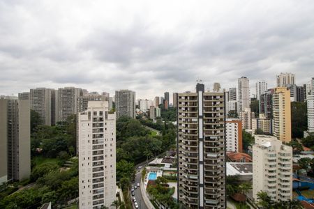 Apartamento à venda com 220m², 3 quartos e 4 vagasVista Suite 2