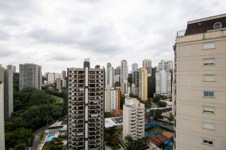 Vista Varanda da Sala 1 de apartamento à venda com 3 quartos, 220m² em Vila Suzana, São Paulo
