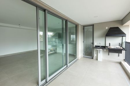 Apartamento à venda com 139m², 3 quartos e 2 vagasChurrasqueira/Sala