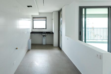 Cozinha de apartamento à venda com 3 quartos, 139m² em Cambuí, Campinas
