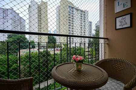 Varanda de apartamento para alugar com 2 quartos, 59m² em Vila Andrade, São Paulo