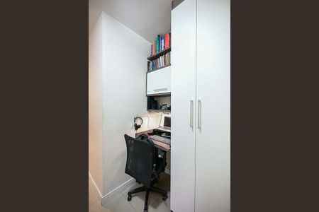 Apartamento para alugar com 59m², 2 quartos e 1 vagaEscritório