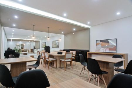 Apartamento à venda com 36m², 2 quartos e sem vaga Apartamento à venda com 36m², 2 quartos e sem vagaÁrea comum - Salão de festas