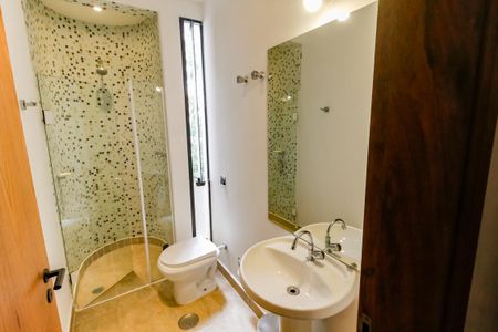 Apartamento à venda com 375m², 4 quartos e 3 vagasBanheiro Corredor