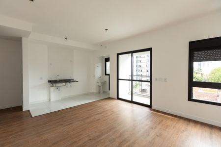 Sala/Quarta de apartamento à venda com 1 quarto, 45m² em Taquaral, Campinas