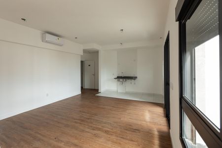Sala/Quarta de apartamento à venda com 1 quarto, 45m² em Taquaral, Campinas