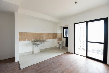 Cozinha de apartamento à venda com 1 quarto, 45m² em Taquaral, Campinas