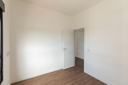 Quarto  de apartamento à venda com 1 quarto, 45m² em Taquaral, Campinas