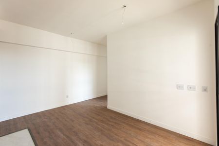 Sala  de apartamento à venda com 1 quarto, 45m² em Taquaral, Campinas