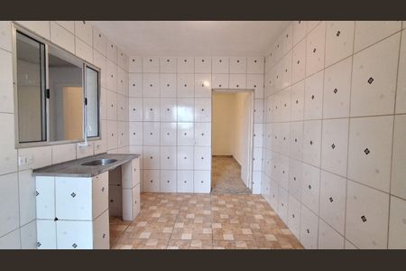 Cozinha  de casa para alugar com 2 quartos, 40m² em Nova Gerti, São Caetano do Sul