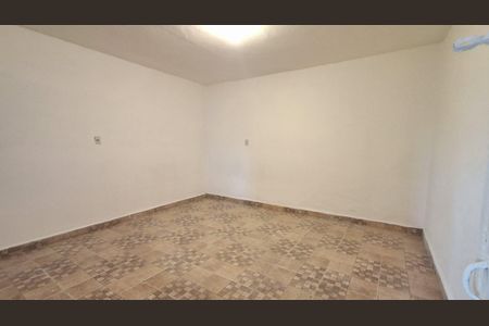 Quarto 1 de casa para alugar com 2 quartos, 40m² em Nova Gerti, São Caetano do Sul