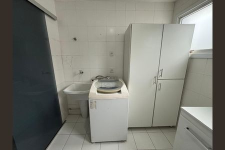 Apartamento para alugar com 64m², 2 quartos e 1 vaga