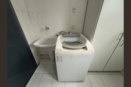 Apartamento para alugar com 64m², 2 quartos e 1 vaga