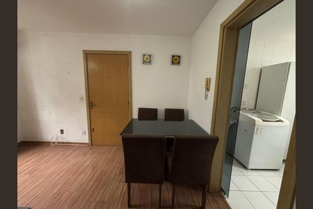 Apartamento para alugar com 64m², 2 quartos e 1 vaga