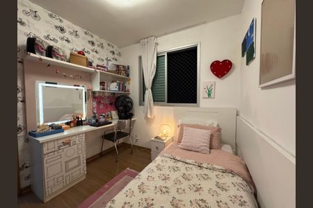 Apartamento à venda com 4 quartos, 121m² em Castelo, Belo Horizonte