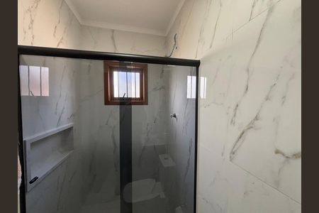 Casa à venda com 200m², 3 quartos e 3 vagas