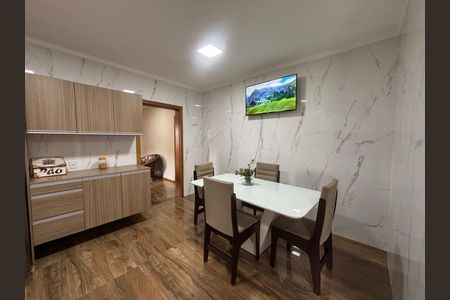 Casa à venda com 200m², 3 quartos e 3 vagas