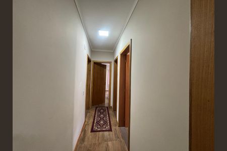 Casa à venda com 200m², 3 quartos e 3 vagas