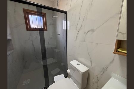 Casa à venda com 200m², 3 quartos e 3 vagas