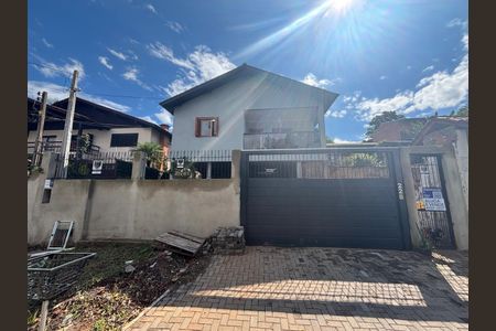 Casa à venda com 200m², 3 quartos e 3 vagas