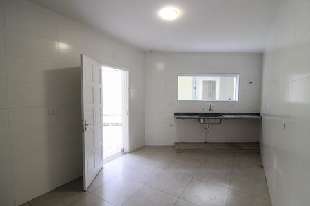 Cozinha de casa para alugar com 3 quartos, 125m² em Rio Pequeno, São Paulo