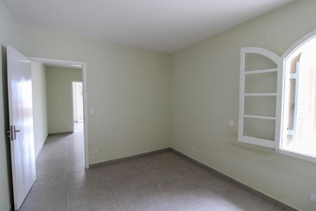 Casa para alugar com 125m², 3 quartos e 3 vagasSuíte