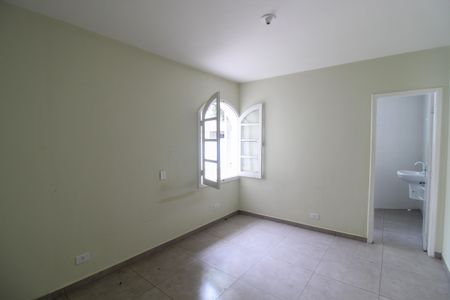 Casa para alugar com 125m², 3 quartos e 3 vagasSuíte