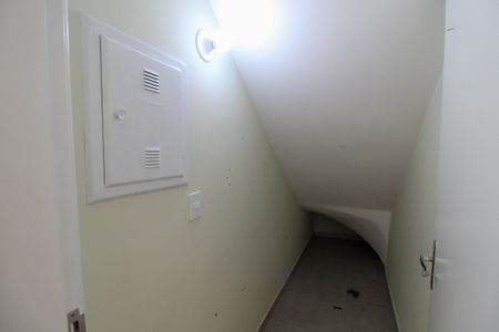 Despensa de casa para alugar com 3 quartos, 125m² em Rio Pequeno, São Paulo